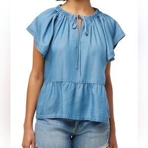 NWT Joes Flutter Sleeve Top, Medium‎